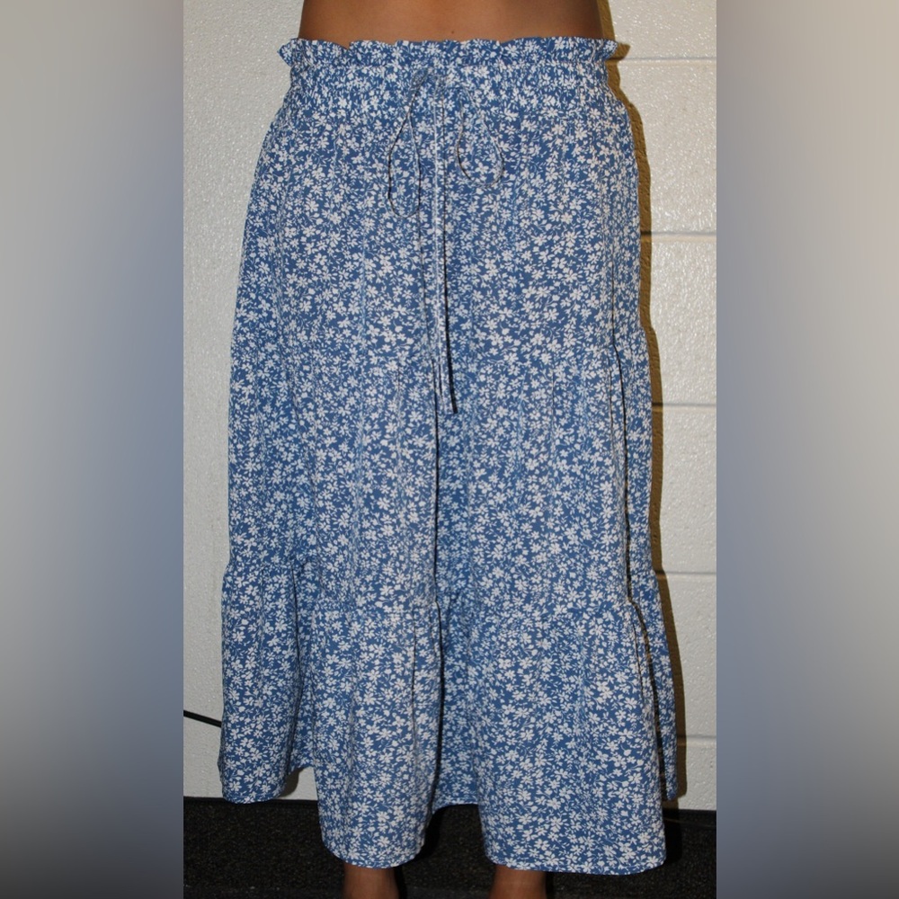 Floral midi skirt